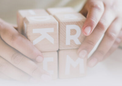 blocchi in legno con lettere