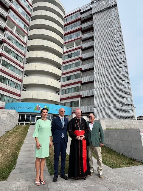 Card.Parolin con Stefania Fochesato_AD IRP Gen. Stefano Lupi_cons. Clodovaldo Ruffato
